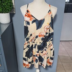 Floral Print Sleeveless Blouse